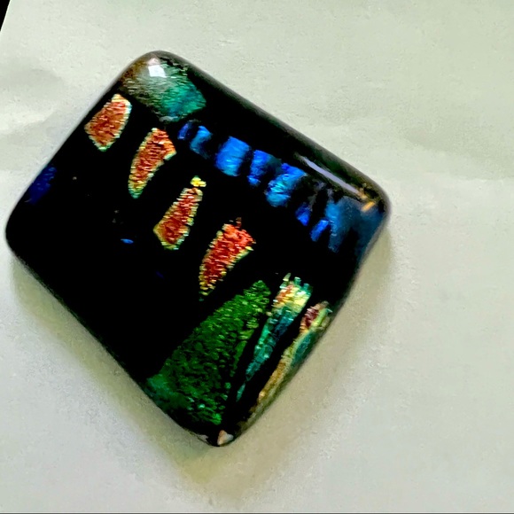 Dichroic Glass cabochon multicolored almost 2 inches multi patterns & surprises - Picture 4 of 6